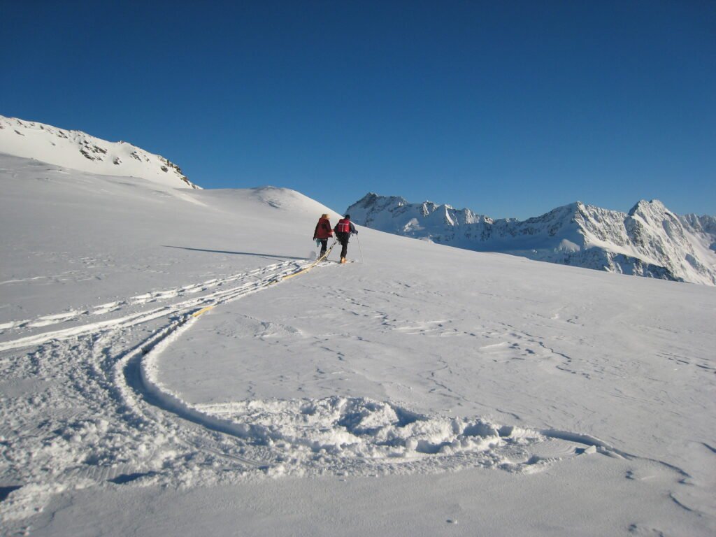 Radar Survey to measure ice depth on Annette Plateau